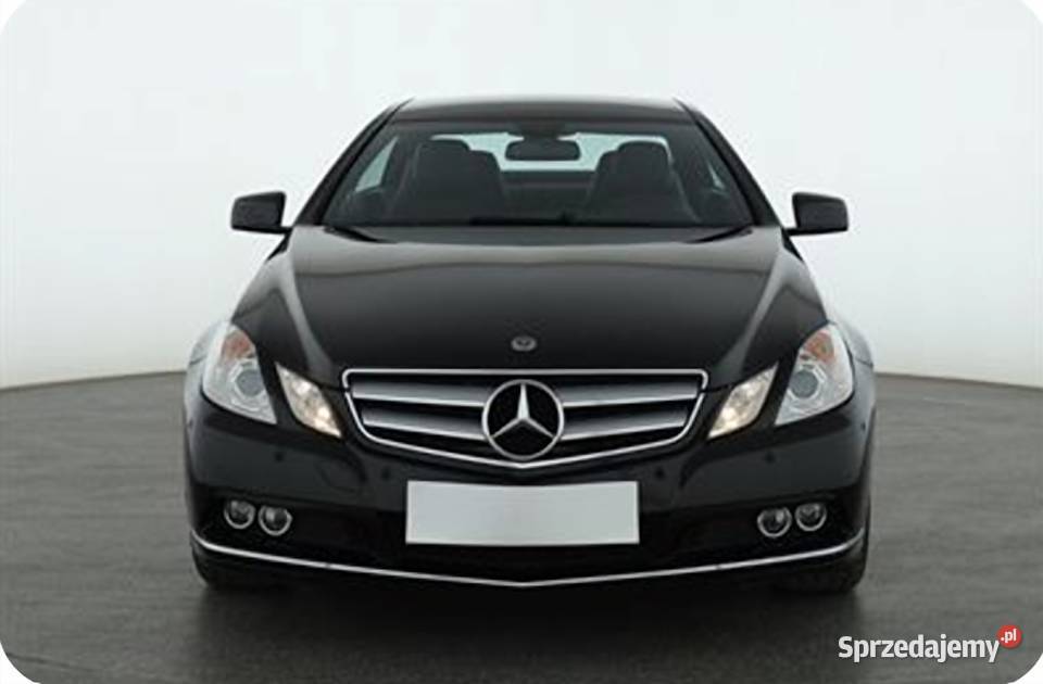 Sprzedam Mercedesa klasy E Coup z 2011 roku wielofunkcyjna kierownica Gniezno sprzedam