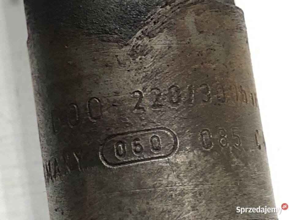 WTRYSKIWACZE KOMPLET VW GOLF IV 028130202Q 19 90