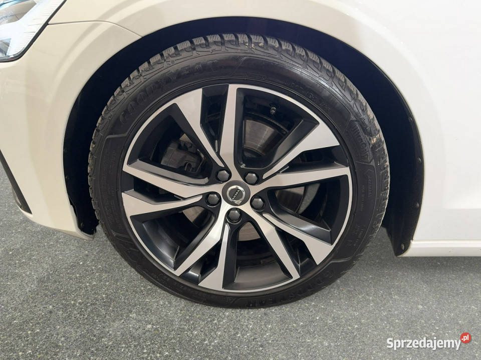 Volvo V60 VAT 23 RDesign 20 B4 197 automat 2021 Myślenice