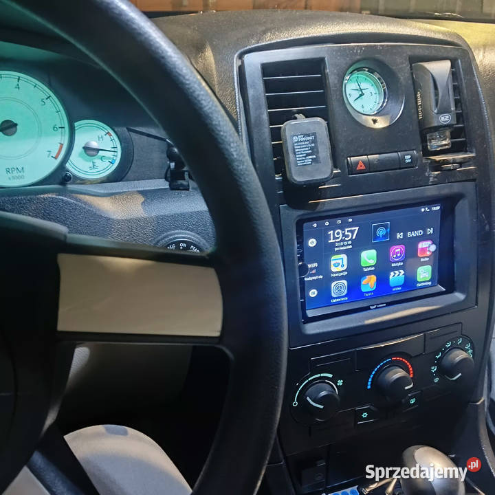 Chrysler 300C 27 V6 b gaz 2700cm3 Lublin