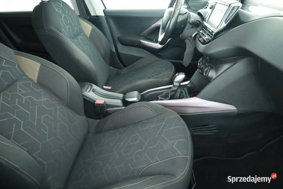 Peugeot 2008 12 PureTech światła przeciwmgielne mazowieckie Piaseczno