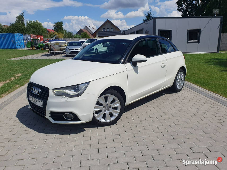 Audi A1 16tdi 105 Wersja Sport Bixenon Ledy Raty wspomaganie kierownicy Strobice sprzedam