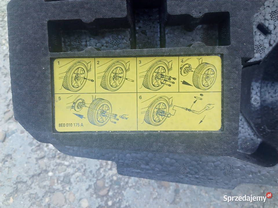 Audi A2 Wkład bagażnika Styropian 8Z0012109R Dębica sprzedam