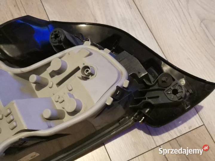 BMW 2 F22 F23 PRAWA LAMPA TYŁ 2097729542410 Międzychód sprzedam
