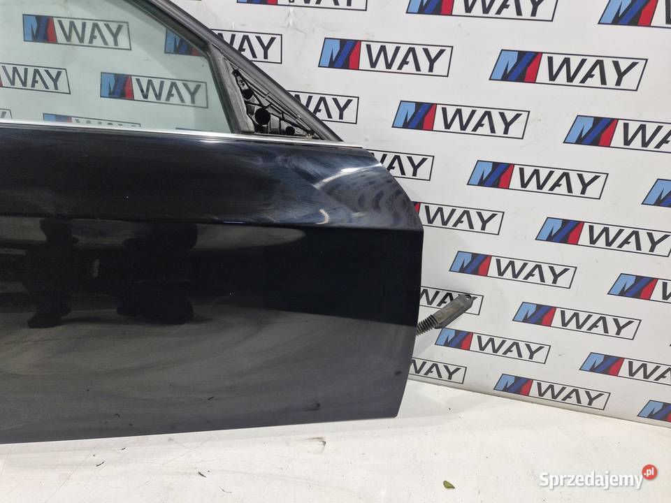 BMW E90 E91 DRZWI PRAWY PRZÓD 668 SCHWARZ osobowe