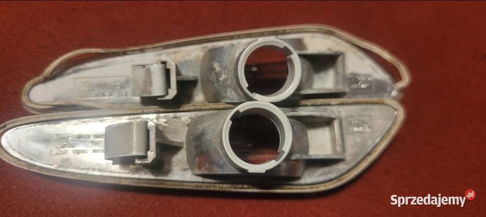 Komplet Orginalnych kierunkowskazów do BMW x3 osobowe sprzedam