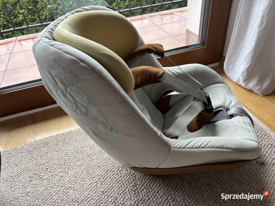MaxiCosi zestaw isofix 013 918 family fix