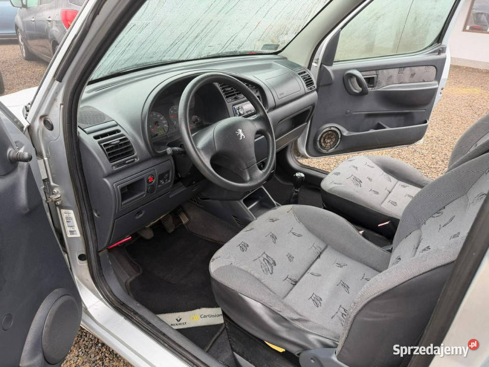 Peugeot Partner klima zarejestrowany I 19962007 srebrny Zbąszyń