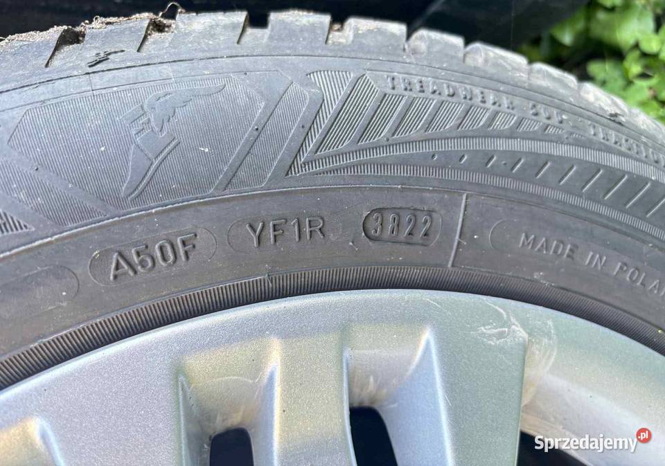 FORD FOCUS MK3 FELGI ORG FORDA Z OPONAMI 2055516 aluminiowe Radom