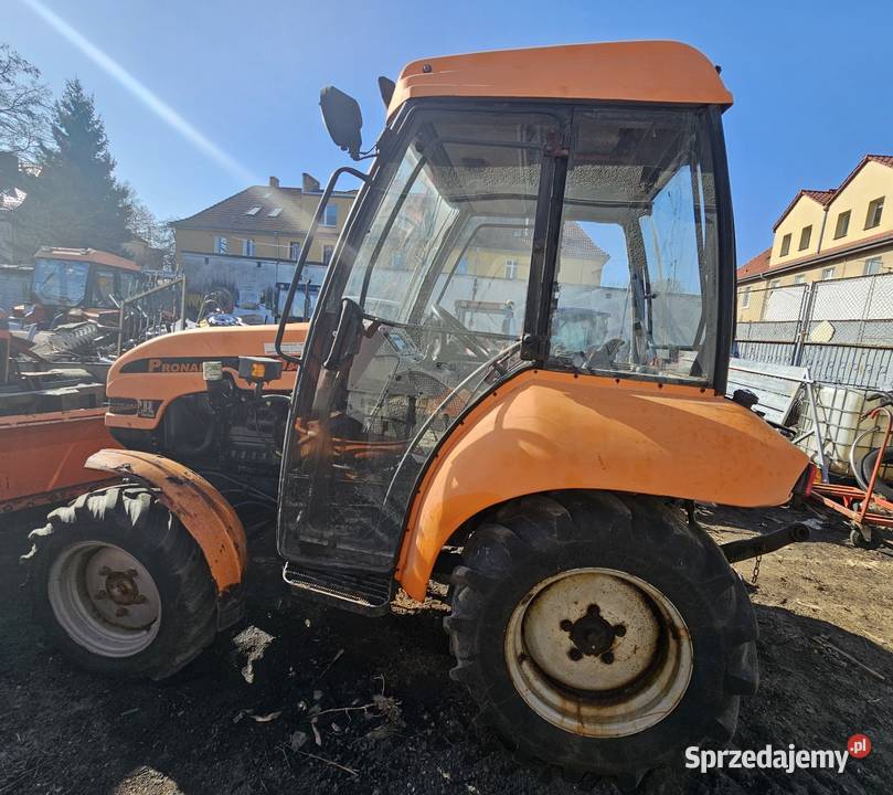 PronarMTZ 320 AMK z pługiem MTZPronar 320AMK na Koszalin sprzedam