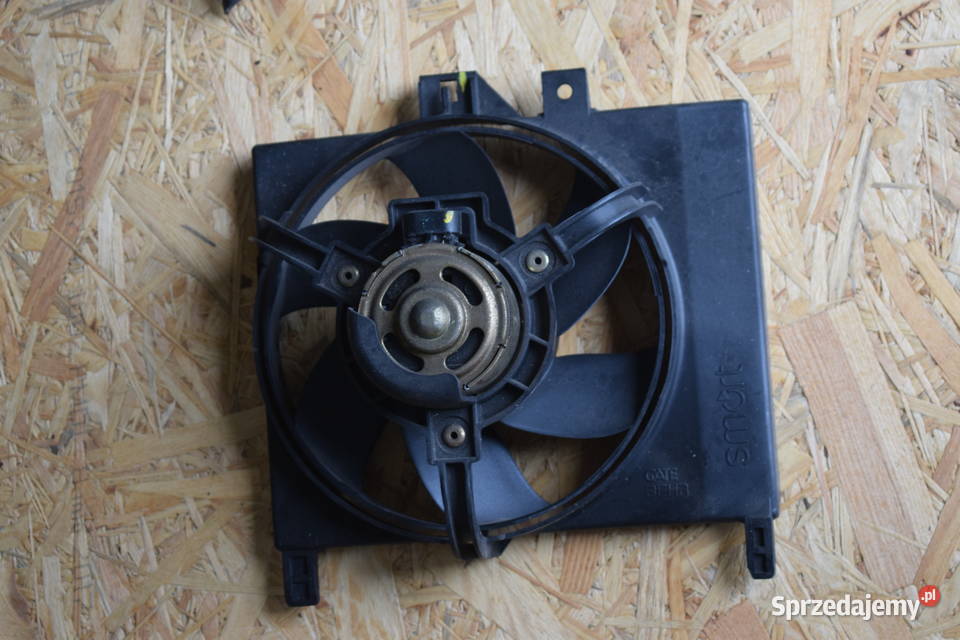 Elementy układu chłodzenia i obudowa filtra Układ chłodzenia