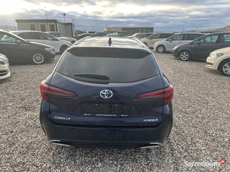 Toyota Corolla TS 18 Hybrid