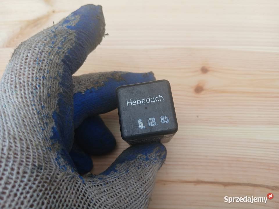 Przekaźnik 94461511700 Porsche 944 lift 25 benz Rok produkcji 1985 Radłów sprzedam