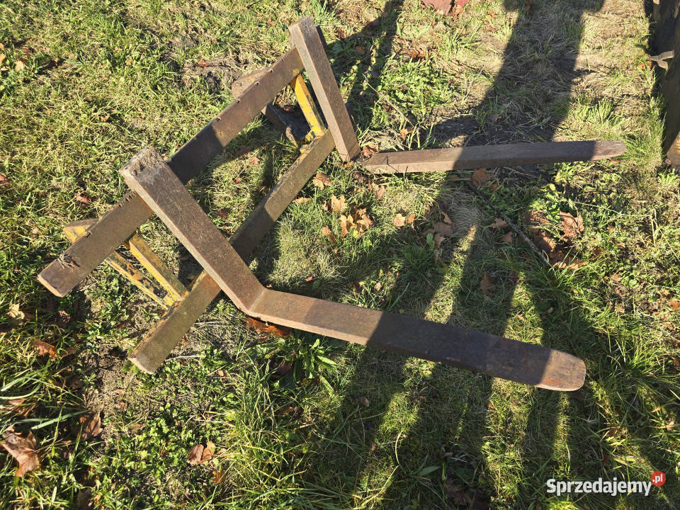 Widły regulowane do ciągnika ładowarki tura 100 Litwinki