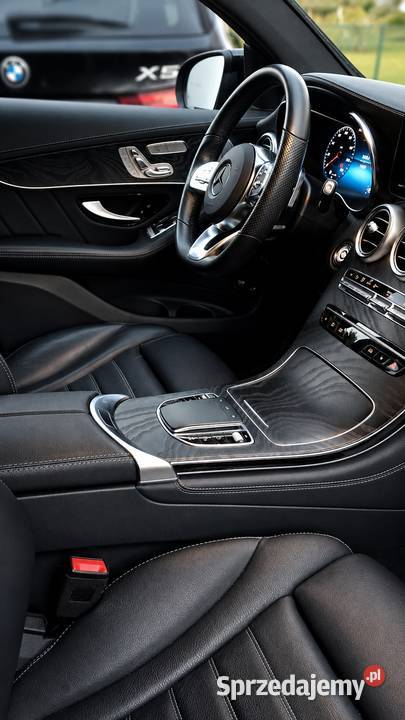 MercedesBenz GLC 400d Coup 4MATIC 330 AIRMATIC Rok produkcji 2020 Motoryzacja