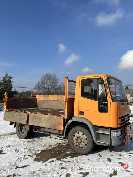 IVECO EUROCARGO 120E18 MASYWNY Trójstronna 6330kg Piaseczno
