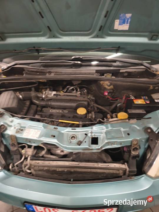 Opel Meriva silnik 16 benzyna 178 manualna