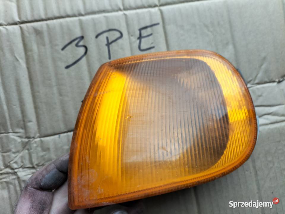 KIERUNKOWSKAZ MIGACZ LEWY VW POLO III 6N 6N2 6NF kierunkowskazy Kamień-Kolonia