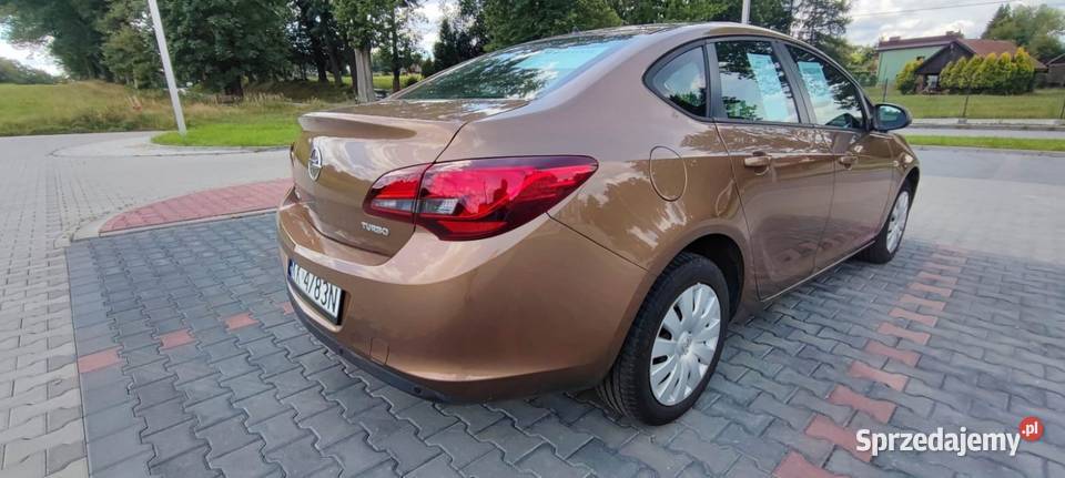 Opel Astra K 14 140 benzyna 2015r autoalarm Wadowice sprzedam