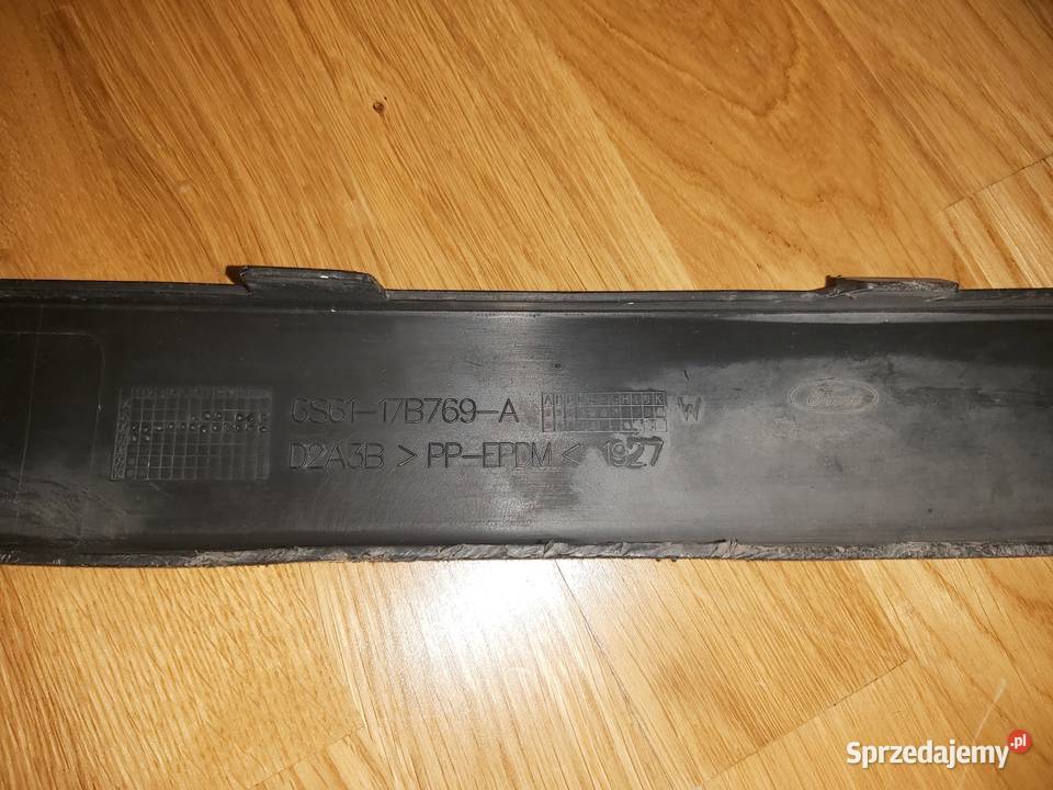 Dokładka przedniego zderzaka ford Fiesta MK6 Piaseczno