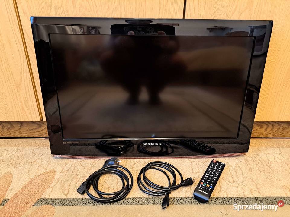 TV Samsung LE26B457C6H pilot Telewizory