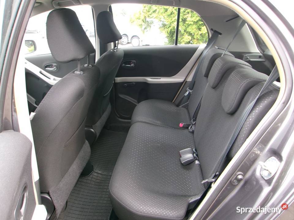 Toyota Yaris Sprowadzona stan klimatyzacja kujawsko-pomorskie sprzedam