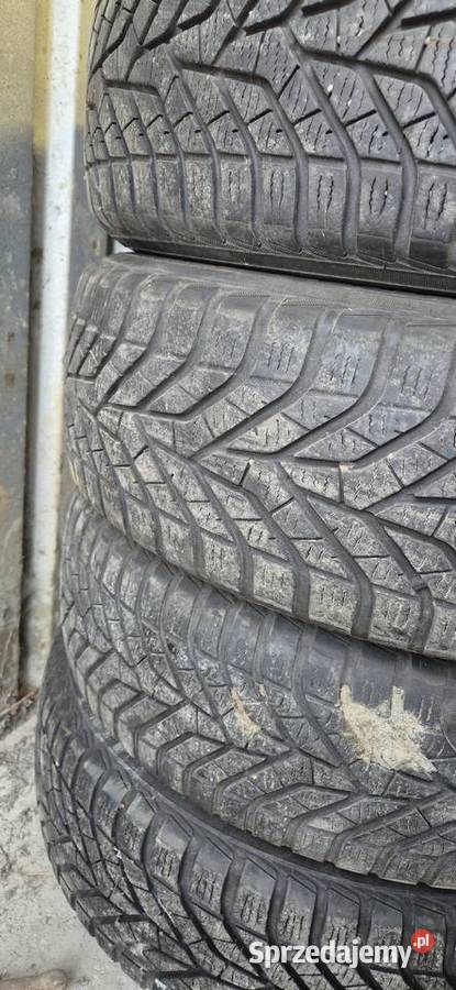 Opony zimowe Yokohama V905 1856015