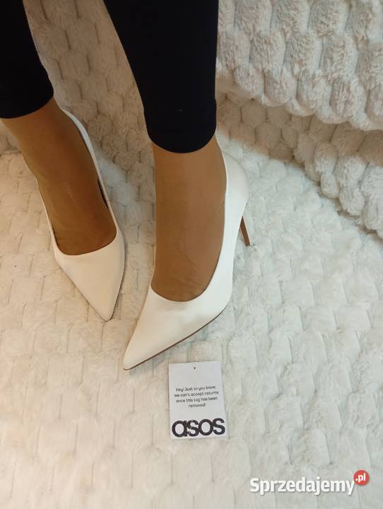 40 ASOS DesignBiałe czółenka szpilki wieczorowe sprzedam