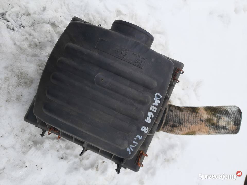 Opel Omega B 25 V6 obudowa filtra powietrza osobowe Ksawerów