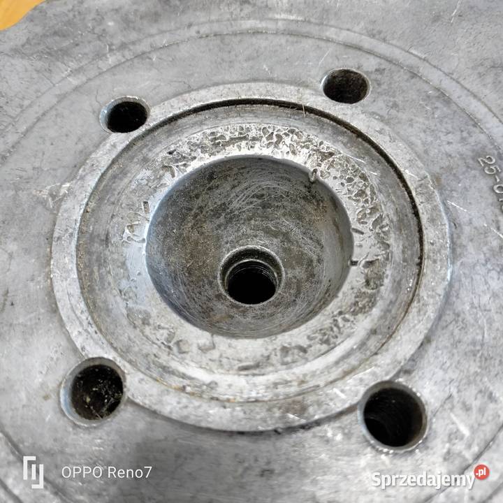Głowica cylindra CZ 476488 Łubno