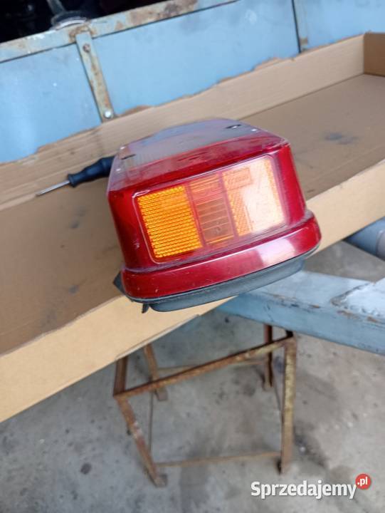 Lampa tylna do naczepy