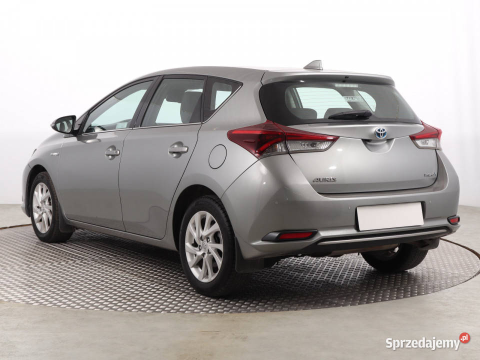 Toyota Auris Hybrid