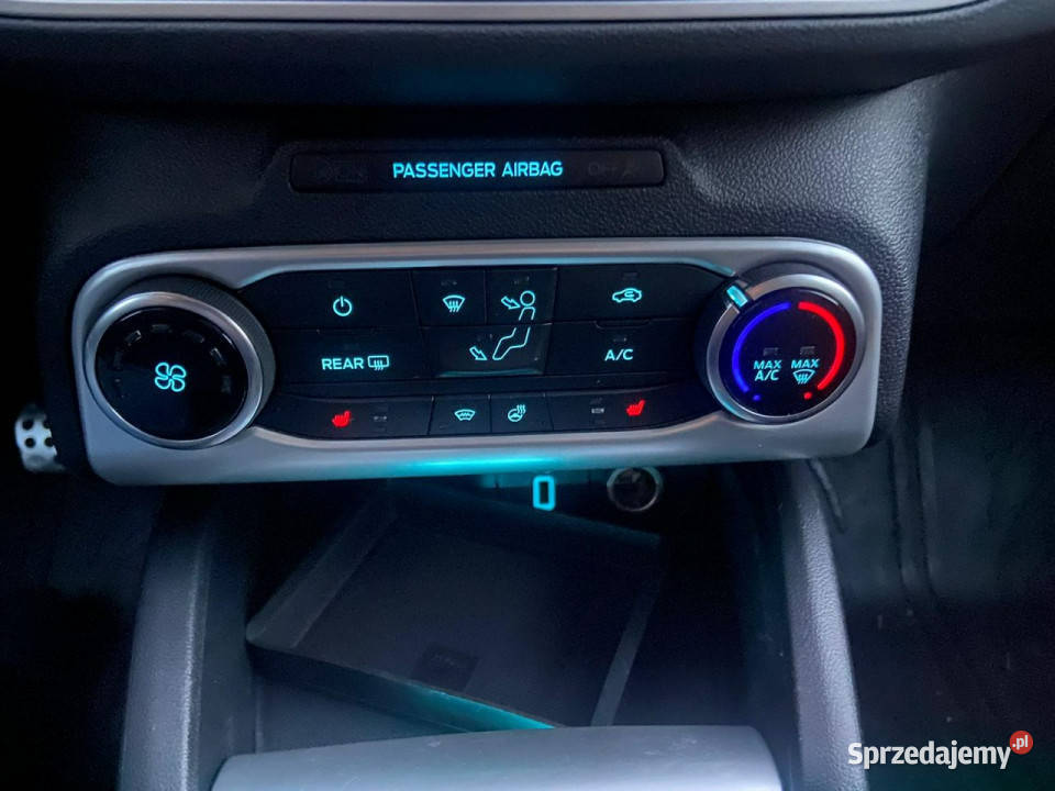 Ford Focus Bezwypadowy serwis ASO stan wzorowy 1498cm3