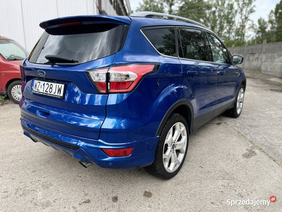 Ford Kuga Escape 20 benzyna 4x4 wersja Titanium Łomianki