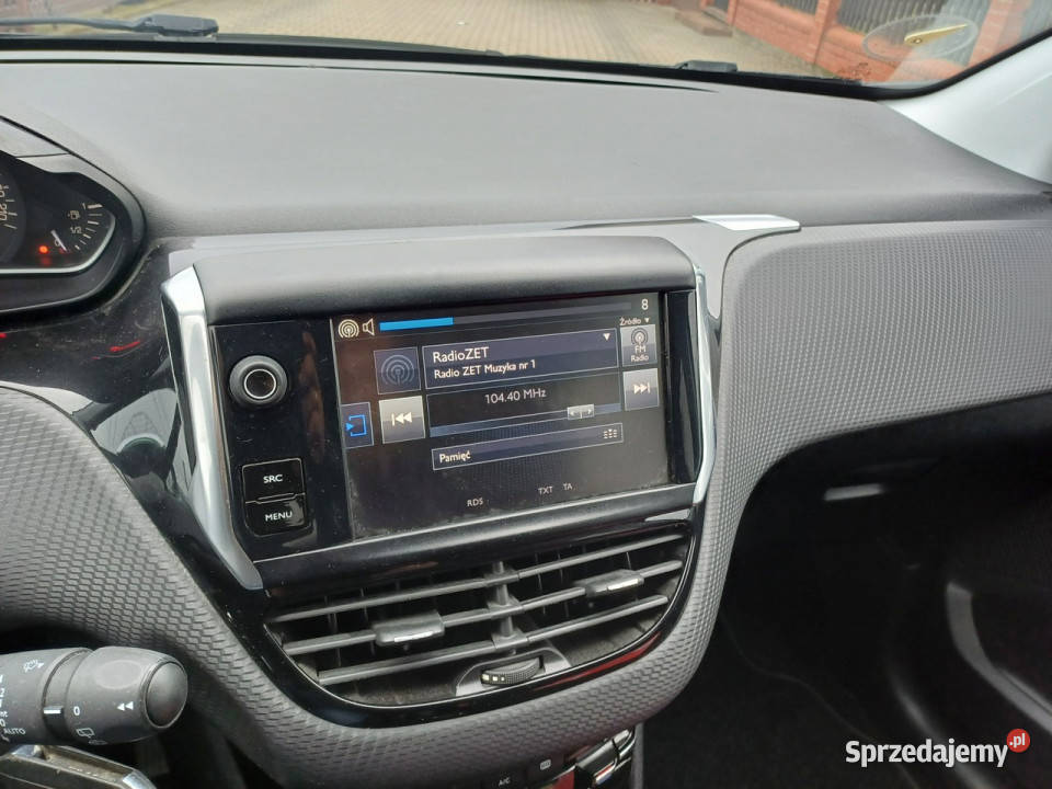 Peugeot 208 16 BlueHDi 100 Klimatronic Kamera gniazdo USB Suchorzew