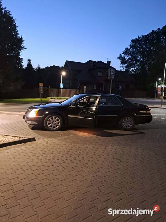 Cadillac DTS 46L V8 benzyna+LPG Dębe Wielkie