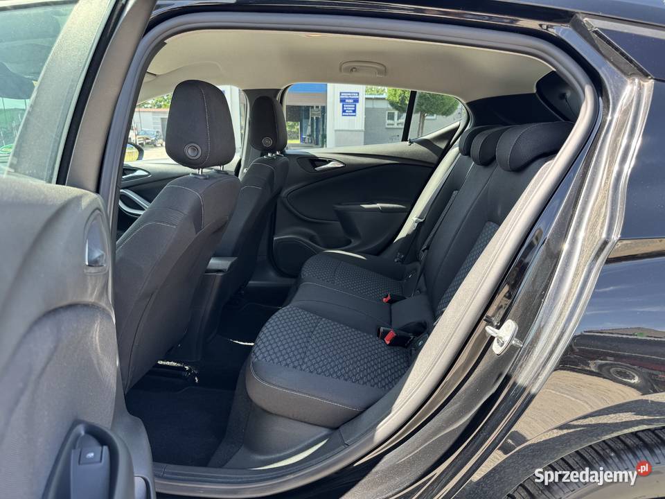 Opel Astra 12 BENZYNA Klimatyzacja Nawigacja system Start-Stop Samochody osobowe Konin