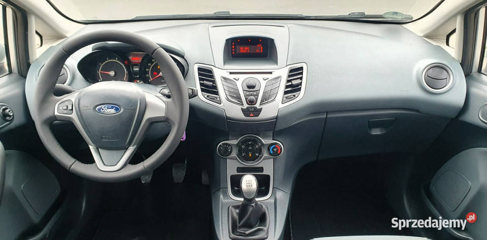 Ford Fiesta zadbane autoKlimatyzacja sprawnaNowe ESP Przyszowice