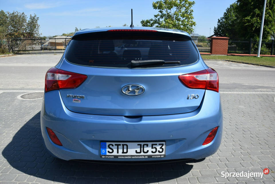 Hyundai i30 14B Klimatronik 99 Sprowadzony benzyna i30 Majdan Sieniawski