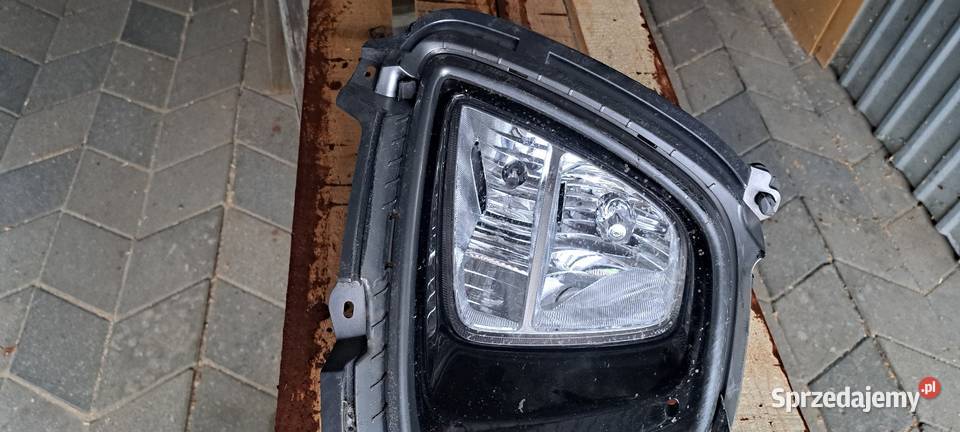 Sprzedam części kia sorento 2016r Rok produkcji 2016 Osie sprzedam