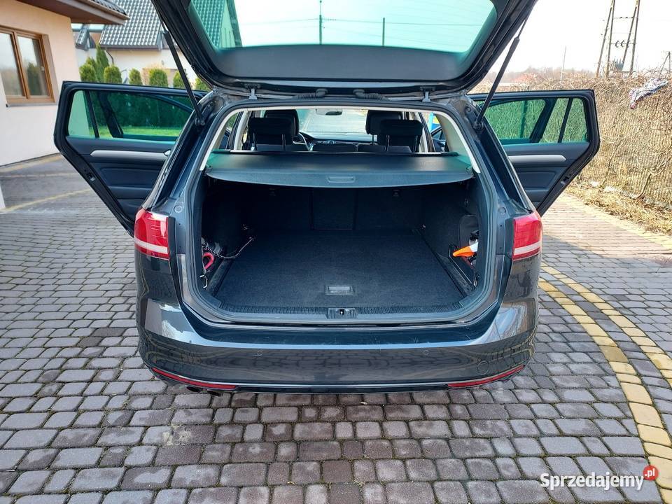 Passat bezwypadkowybenzyna automat salon Polska Pruszków