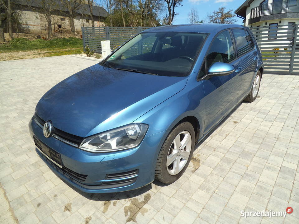 VW golf 7 5dzwibezwypadkowy stan b benzyna