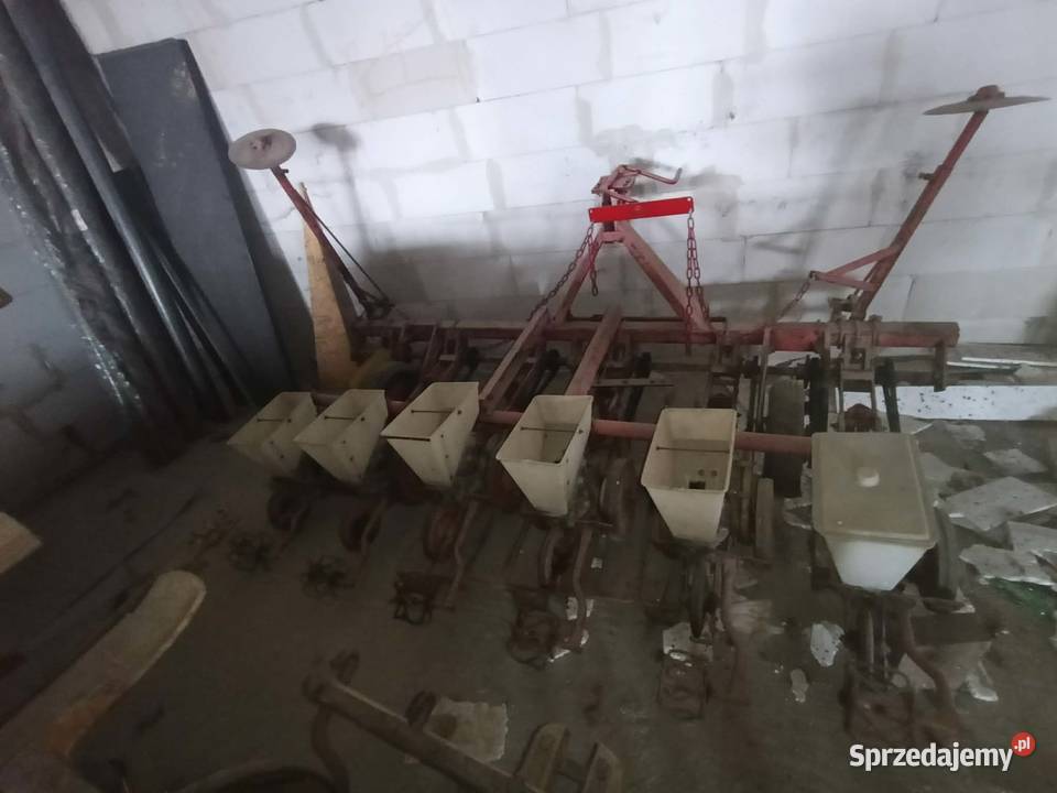 Siewnik do buraków GAMA 6rzędowy stan sprzedam