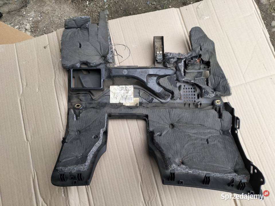 AUDI A6C6 4F2863076 OSŁONA POD KIEROWNICE osobowe Osłony i zaślepki lubelskie Kamień-Kolonia