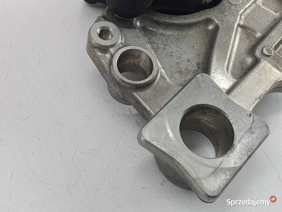 Zacisk Hamulcowy Tyl Jarzmo Klocki Suzuki Gsr