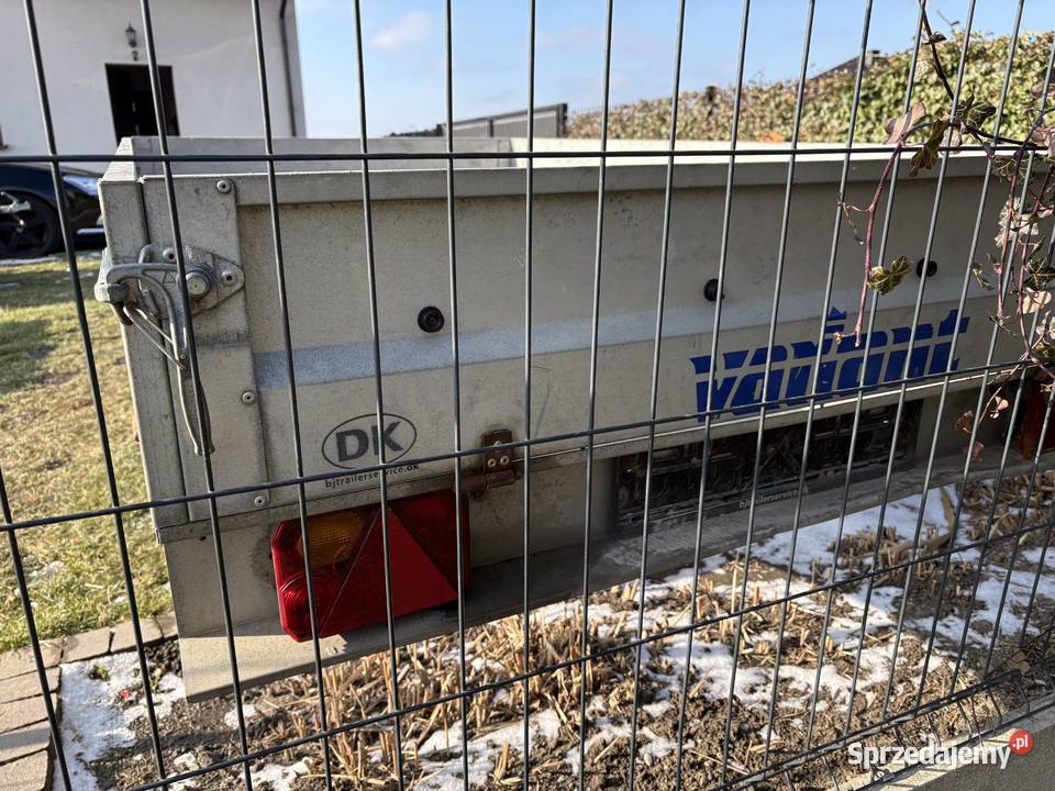 Przyczepa samochodowa Konin