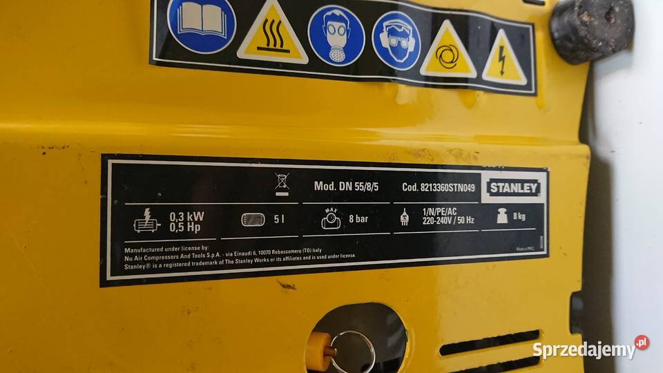 Kompresor bezolejowy stanley DN 5585 5L używany Szczecin