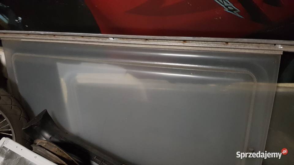 Okno boczne kompletne niewiadów n 126 świętokrzyskie