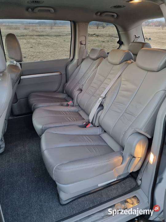 KIA Carnival 29 CRDi 161 skóra elektr hak 7osob