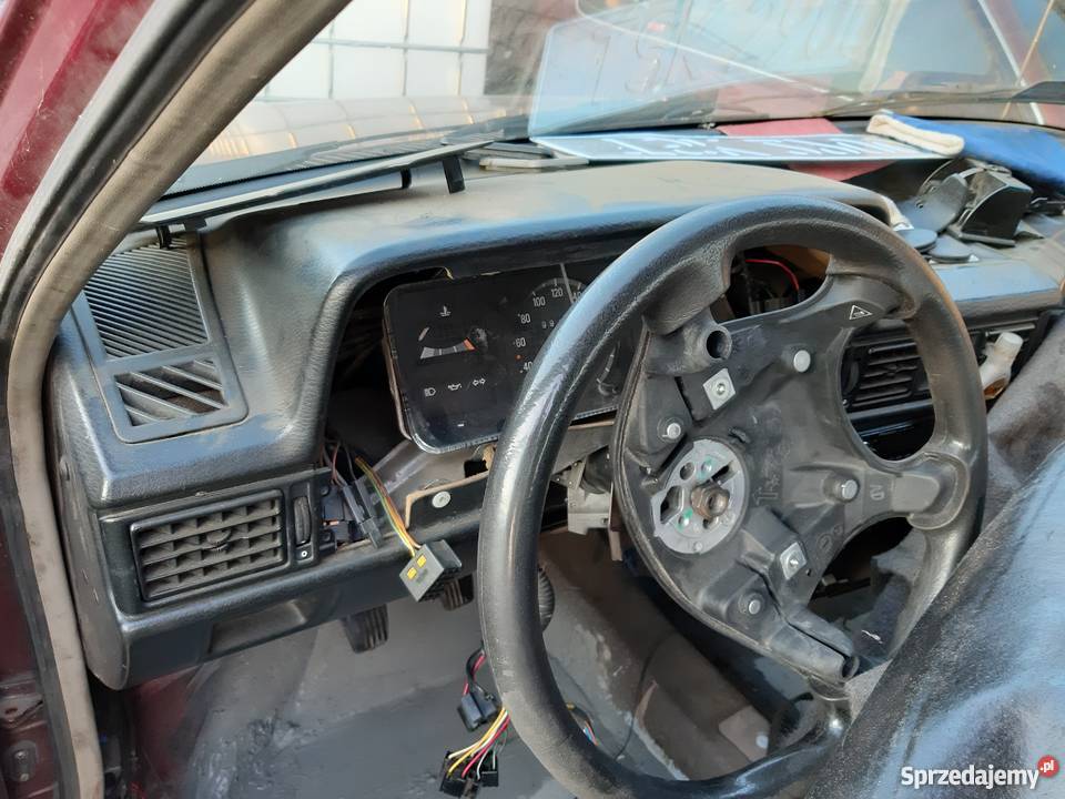 Opel kadett drzwi fotele i inne Karoseria Skarżysko-Kamienna